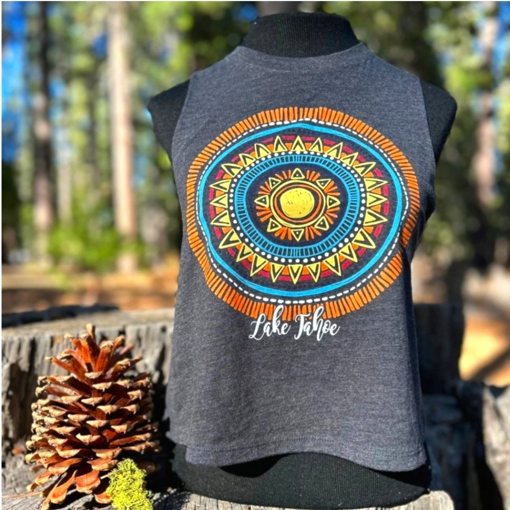 NWT Women's Tribal Sun Cropped Tank Top- Lake Tahoe